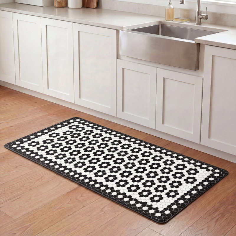  Tapis de bien-être Novelty, Rectangle 48" L x 20" H, Black & White Multi Floral