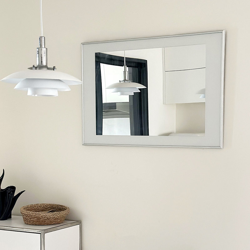 Miroir mural rectangulaire en métal, 19.69" H x 27.56" W, White