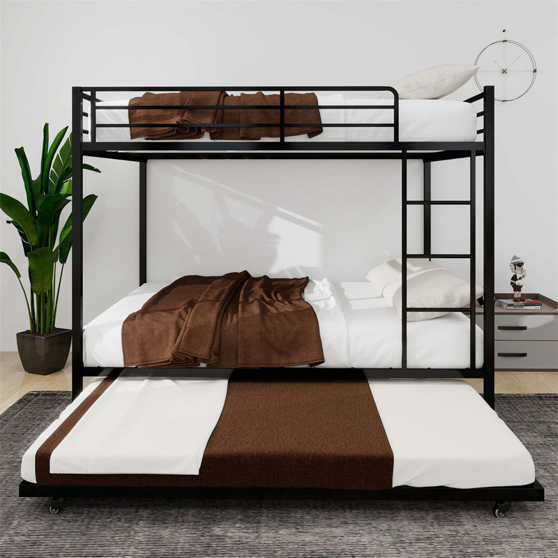 Lit superposé en fer robuste avec rails de sécurité et lit gigogne pour des solutions de couchage polyvalentes dans les chambres et les chambres d'amis