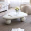Table basse blanc crème avec 3 pieds