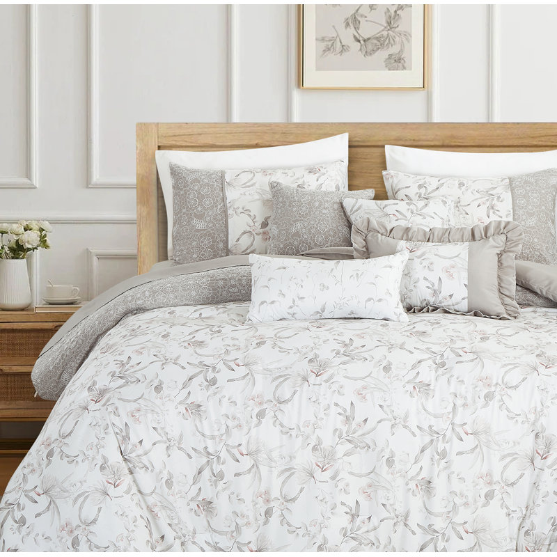 Polyester Floral Comforter, King Comforter + 6 Additional Pieces