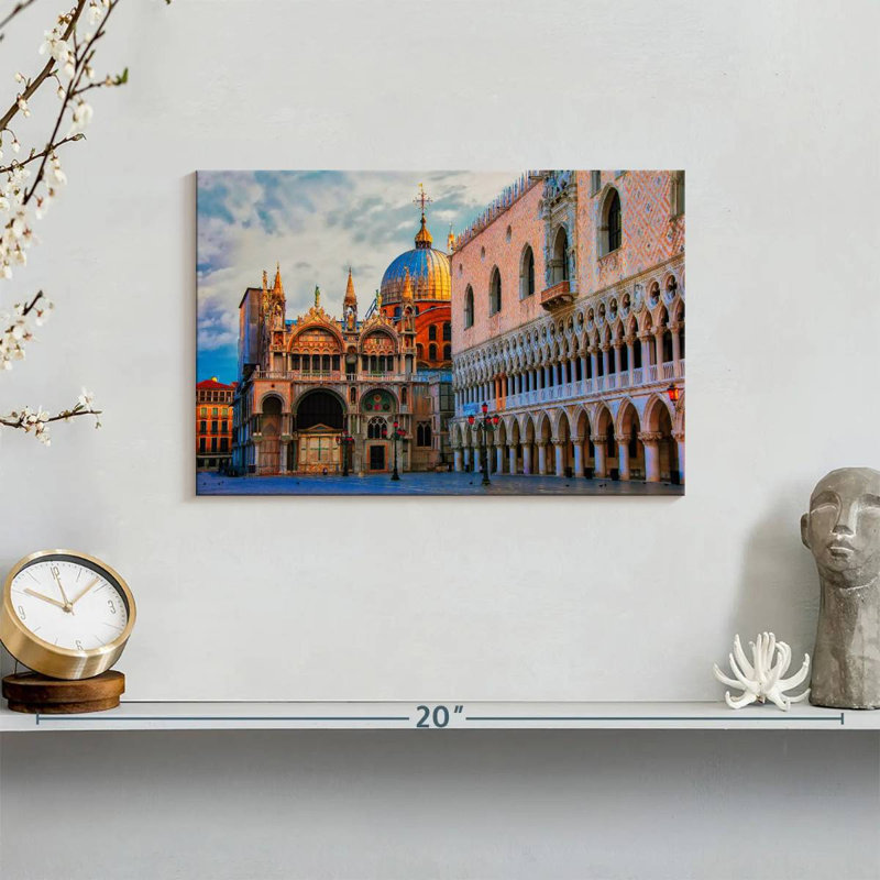 Kavia Saint Mark's Square, 8" H x 12" W