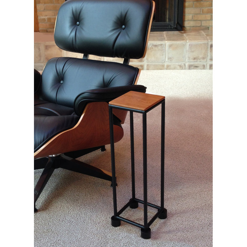 Table de bout Holmestrand, Teck, Noir mat