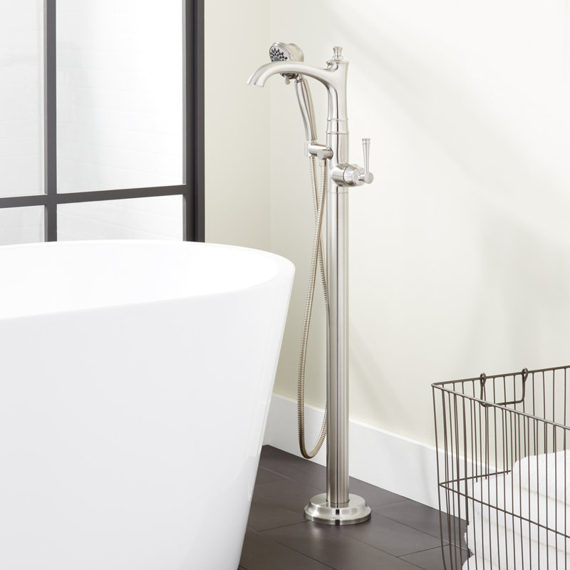 Robinet de baignoire autoportant Beasley - sans valve brute, Nickel poli