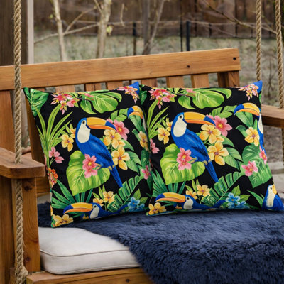 Waterproof Fade-Resistant Outdoor Throw Pillows 2 Pack, 18" X 18" Rich Forest Green Soft Decorative Pillow Covers, Ideal For Patio, Garden, Porch & Poolside Decor