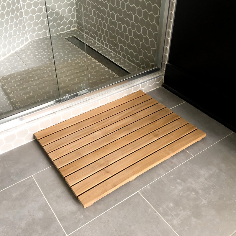 Solid Wood Shower mat, 1.5" H x 18" W x 25" L