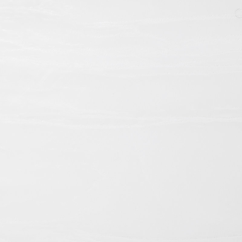 Table de bout carrée en U avec surface blanche, accents et plateau en faux marbre biseauté pour un look sophistiqué