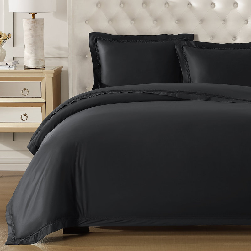 Yalda Duvet Cover Set, Black, Queen