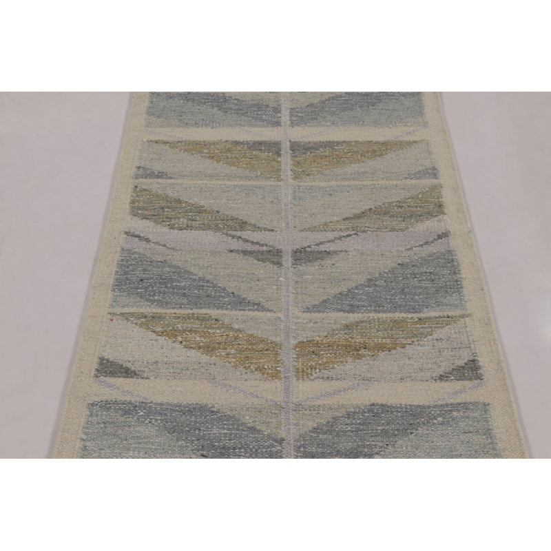 Scandinavian One-of-a-Kind 2'11x5'3 Area Rug
