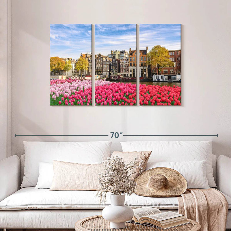 Tulipes du canal Sirci à Amsterdam, H 28 po x l 45 po