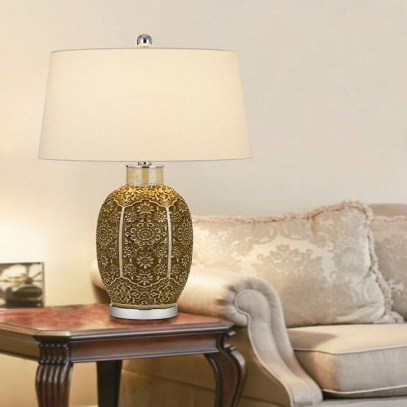 Askil Metal Table Lamp