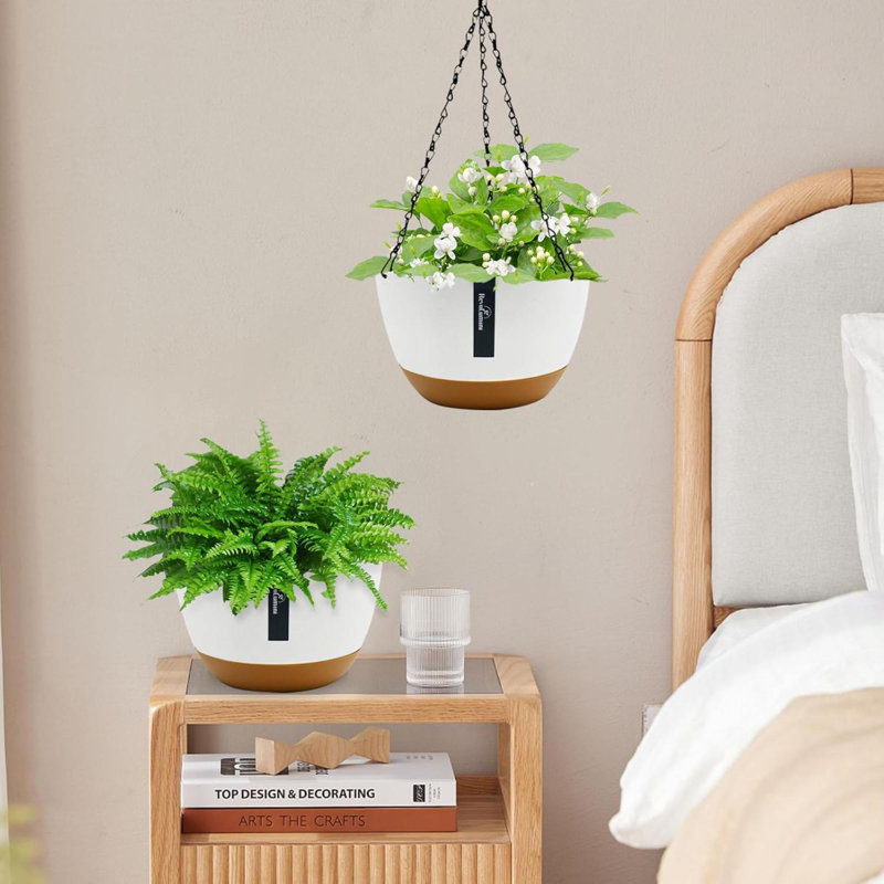 Elevated Planter, White