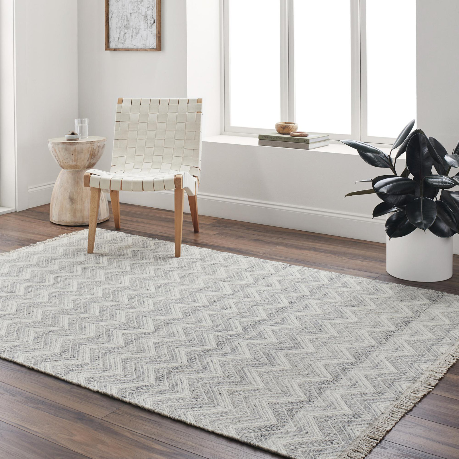Bradson Flatweave Chevron Rug, Rectangle 5' x 7'6"