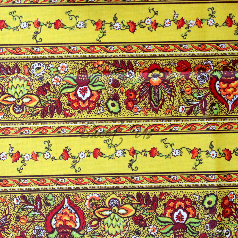 Nappe Fleur De Indienne, 116 po x 60 po, Jaune