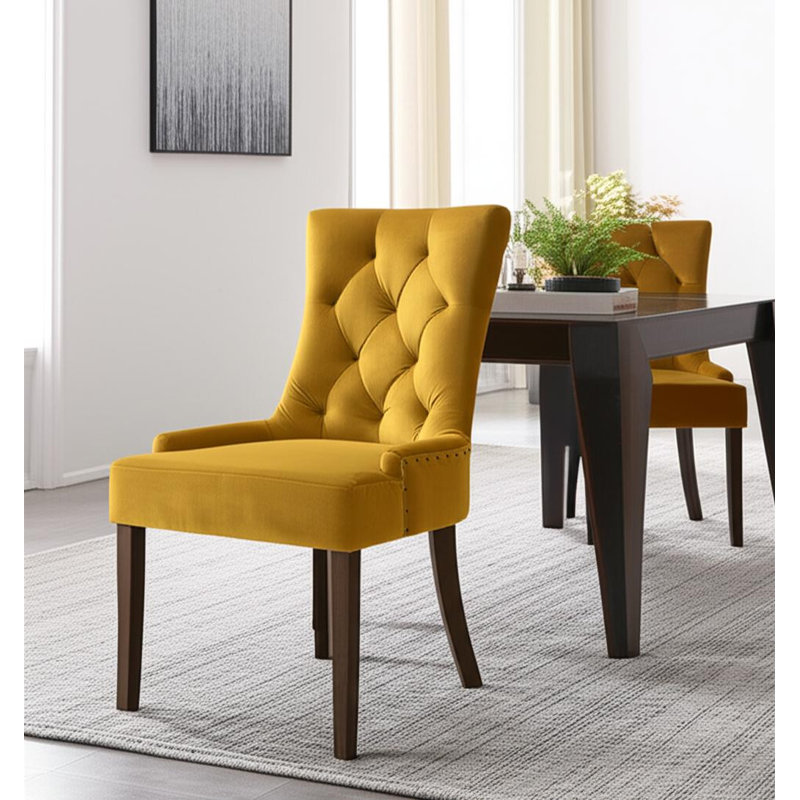 Ensemble de deux chaises d'appoint de salle à manger capitonnées en velours et en bois massif, Velvet Yellow