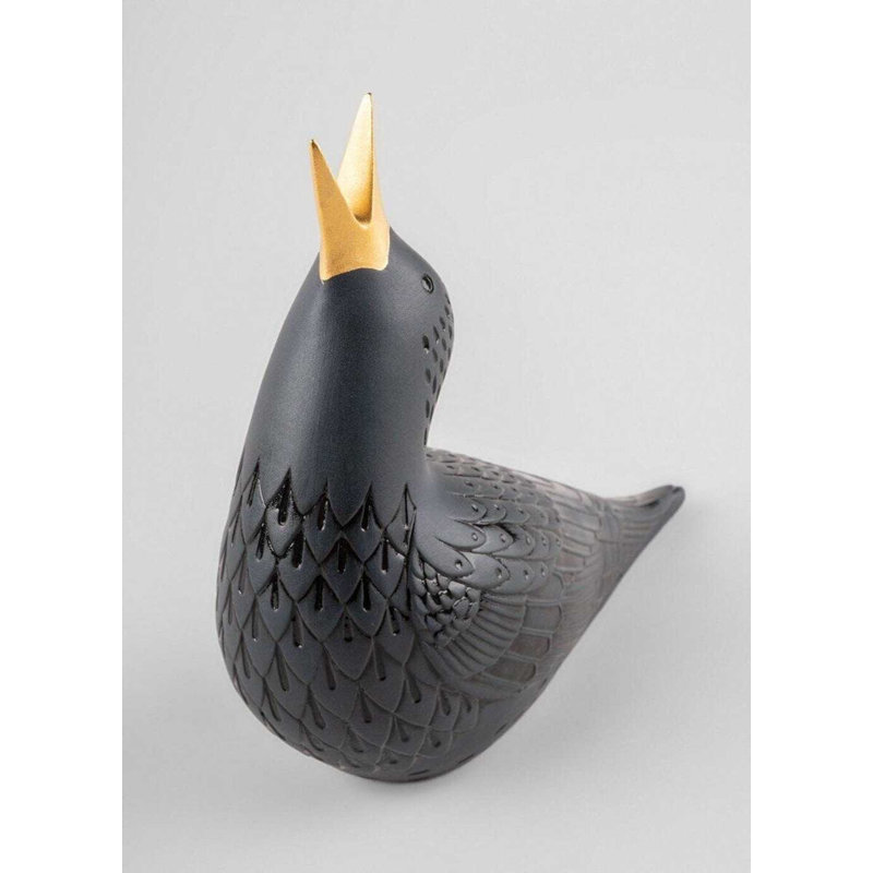 Handmade Figurines & Sculptures, Black/Yellow
