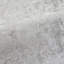 Rouleau de papier peint texturé grisâtre blanc cassé