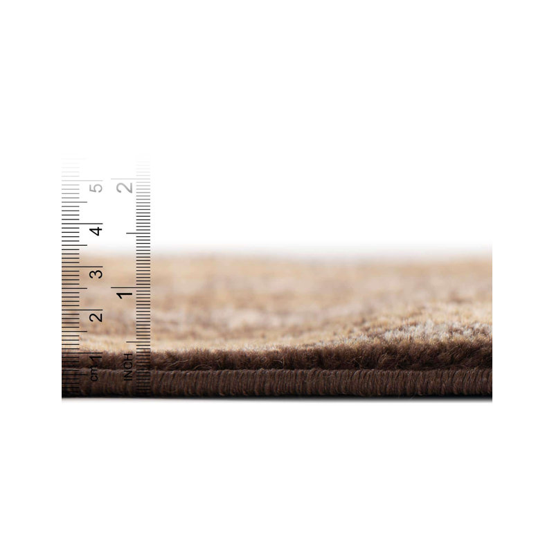 Tapis en polypropylène tissé à la machine imprimé animal en brun, Rectangle 3 pi 3 po x 5 pi 3 po