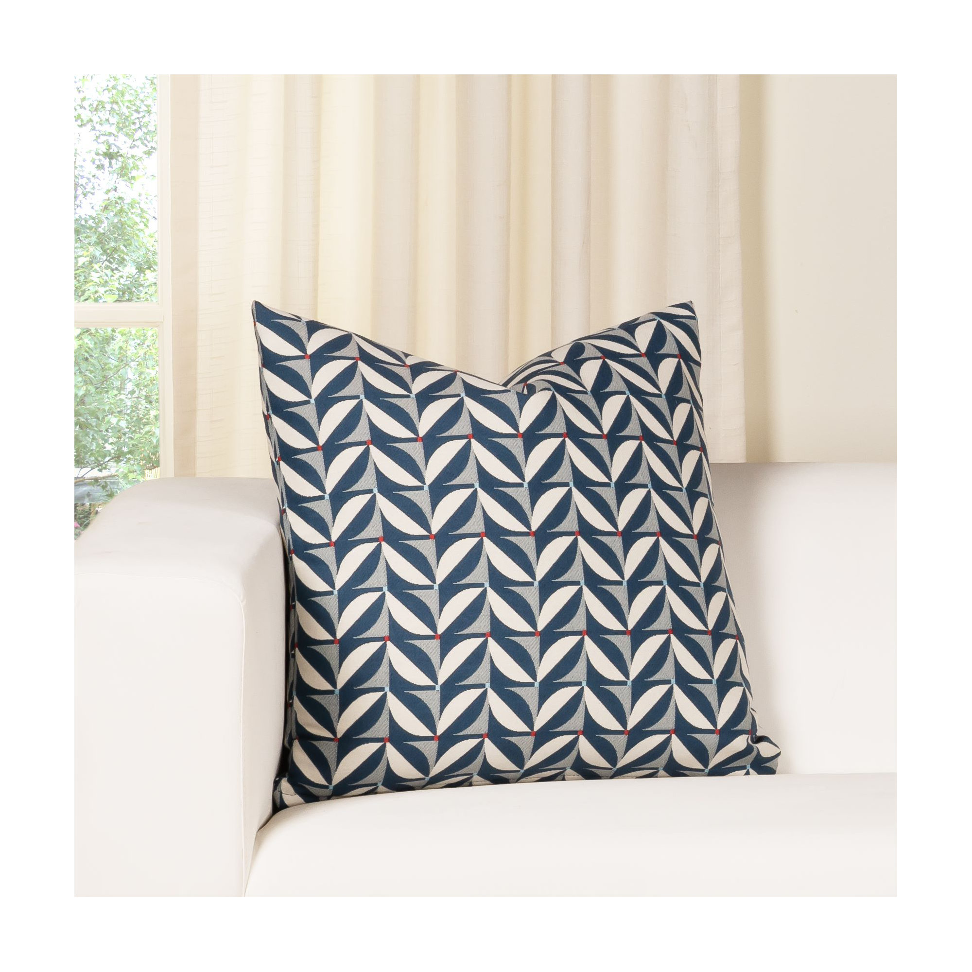 Mattelynn Geometric Indoor/Outdoor Throw Pillow, 
Square 26", Blue