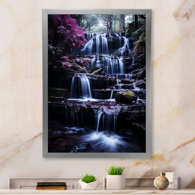 Chute d'eau majestueuse