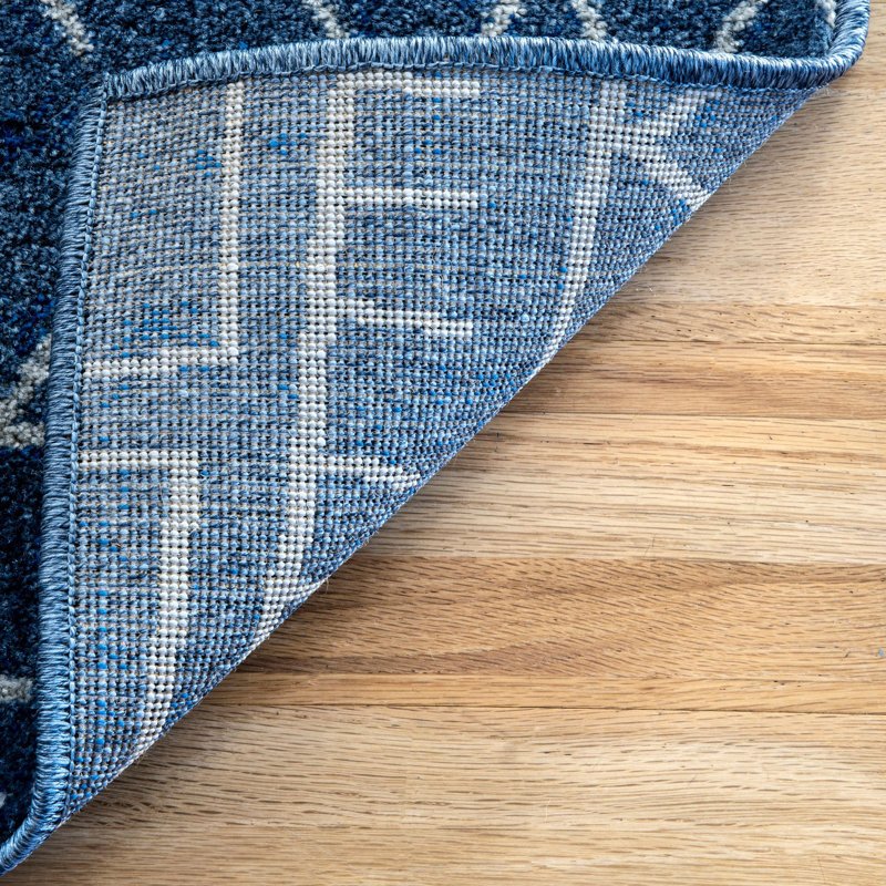 Everman Geometric Indoor Rug, Rectangle 6'7" x 9'