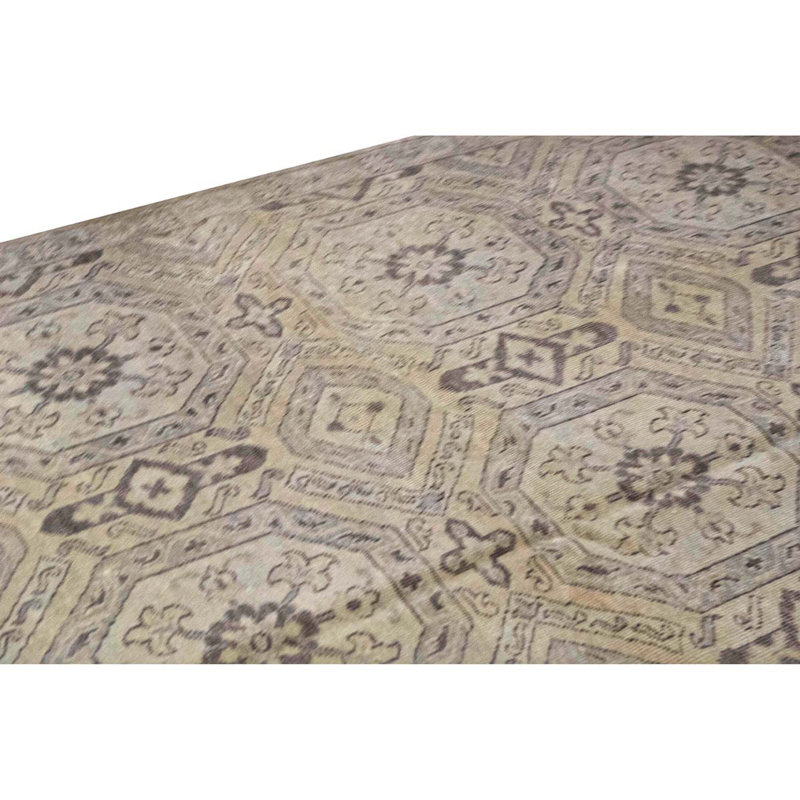 Wool Oriental Area Rug in Beige