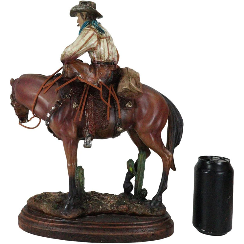 Figurine Shylee Cowboy On Saddleback par Cactus