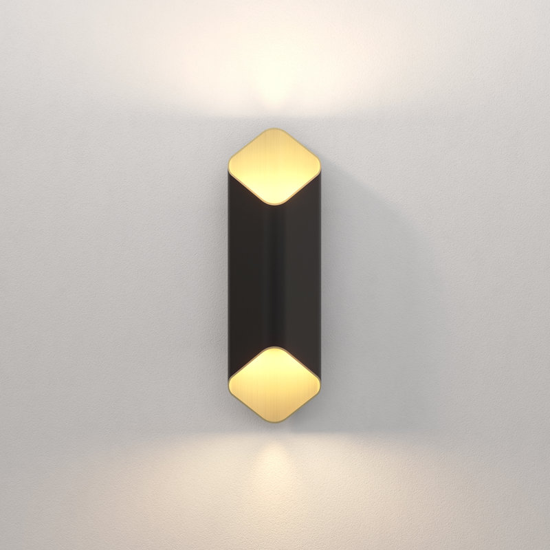 Ako 420 Phase, Matte Black, 522 Lumens, 16.54" H x 5.12" W x 3.74" D