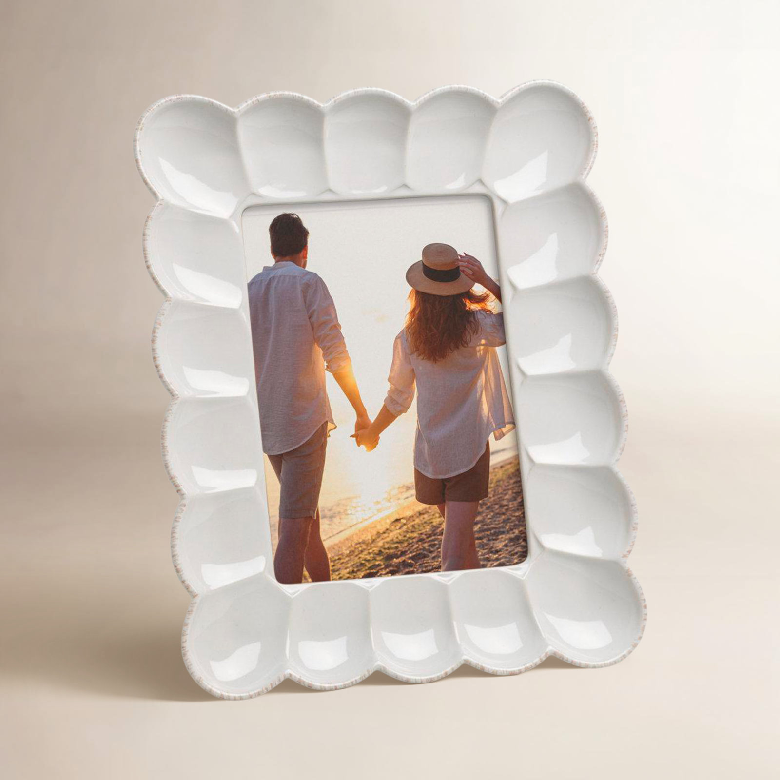 French Perle Giftware Scallop 5X7 Frame, 5" W x 7" H