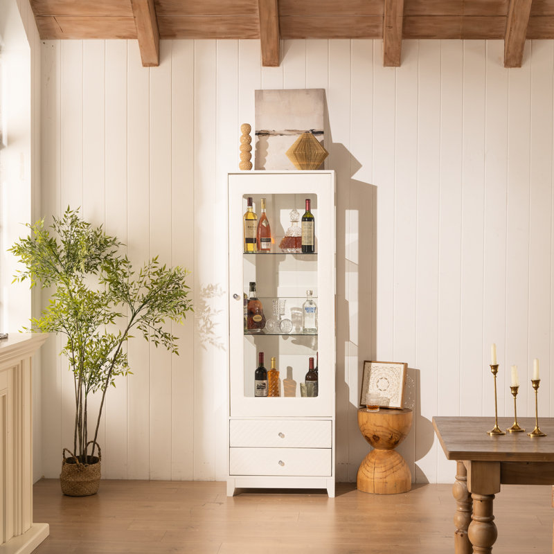 Vitrine 71 po autoportante avec tablettes réglables, garde-manger rembourré, 2 tiroirs de rangement, armoire à vin, porte vitrée, plafond à DEL 5 couleurs, vue panoramique 180 pour le style - décor de couloir blanc