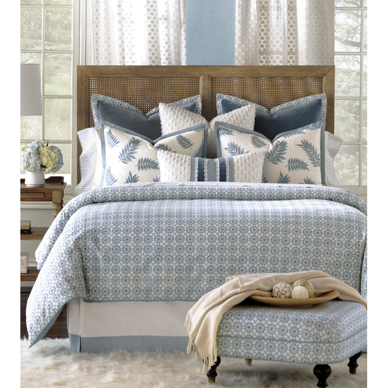 Penelope Coastal Cotton Geometric Shapes Comforter, Super Queen Comforter