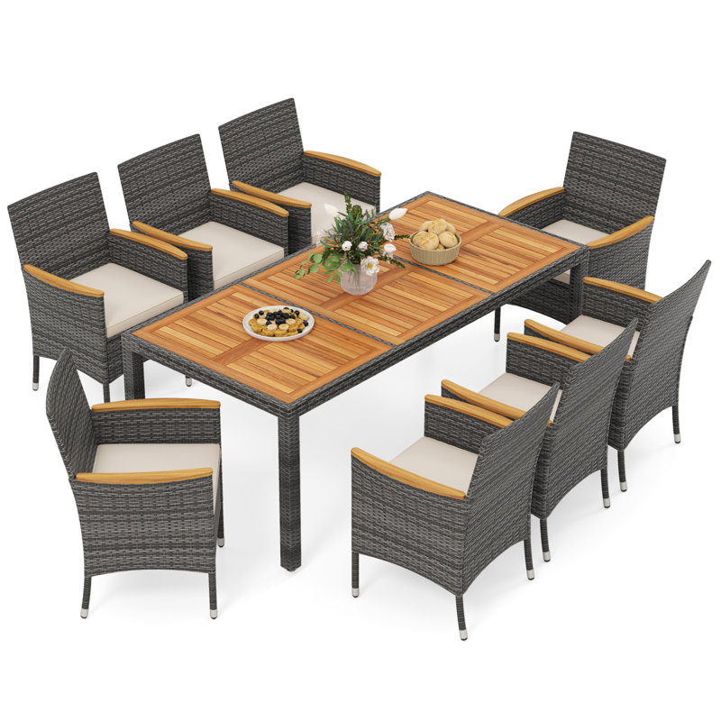 Ensemble de salle à manger d'extérieur en osier 9 pièces avec table en bois d'acacia et 8 fauteuils Wildon Home®