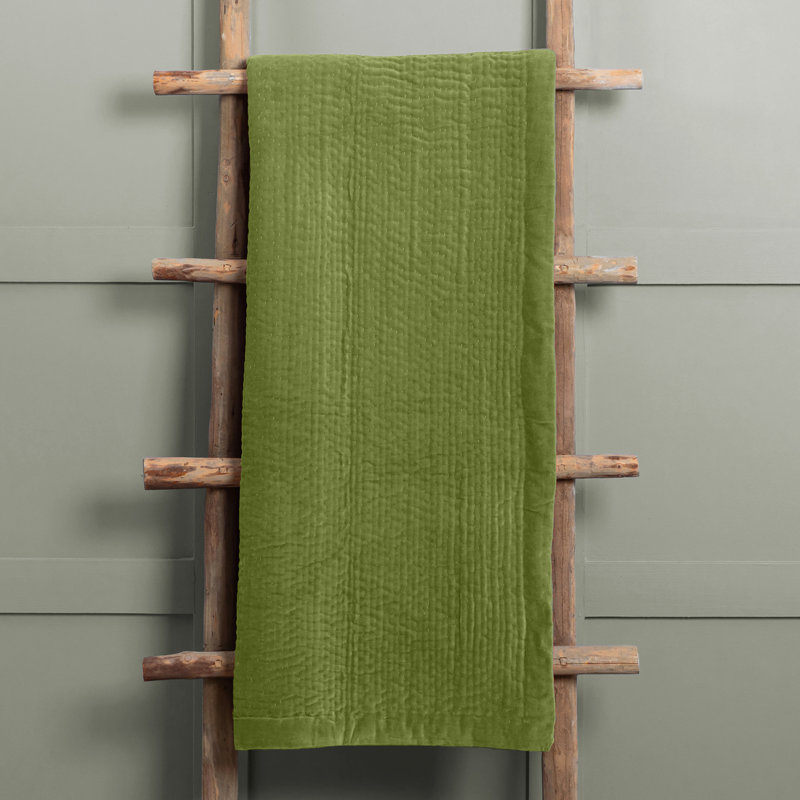 Haze Quilted Throw Blanket, Light Green