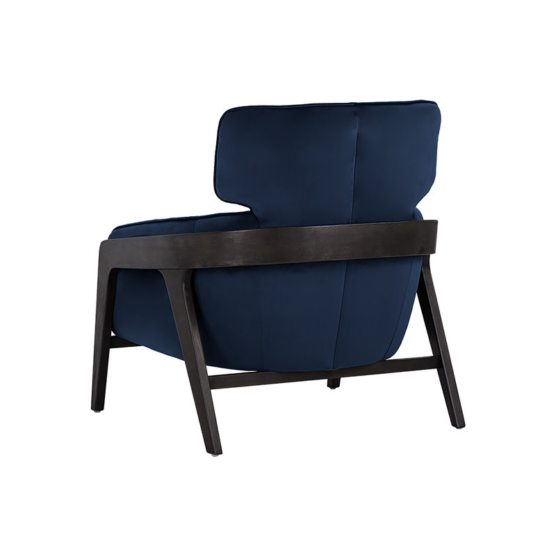 Maximus Armchair