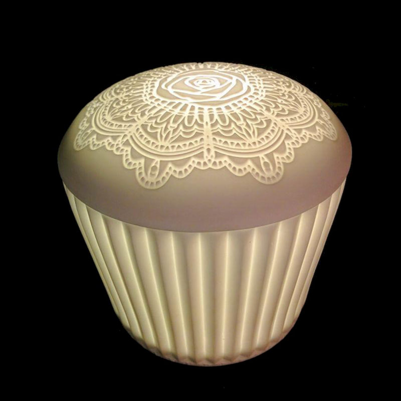Petit gâteau Florann en forme de dôme de rose