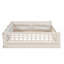 Lit plateforme double avec garde-corps et coussin-1084101223