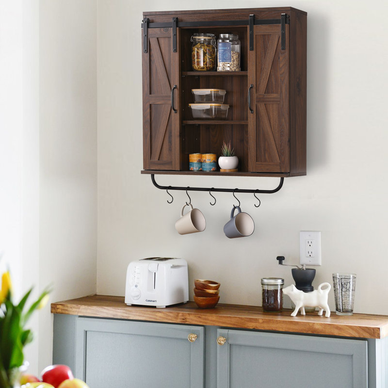 Armoire murale Latanisha l 30,7 po convenant aux murs solides, Noyer foncé