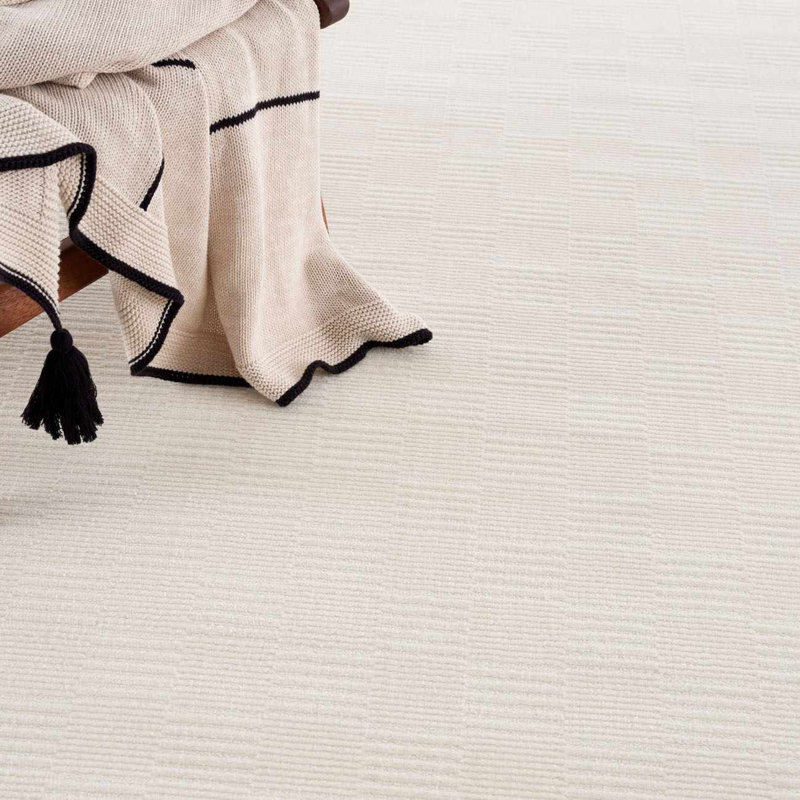 Tapis crème / blanc cassé lavable à la machine Chuby, Blanc cassé / blanc, Rectangle 7 pi 10 po x 10 pi