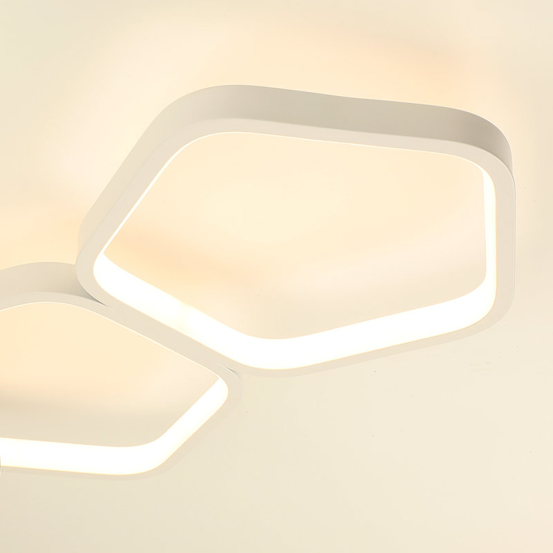 Ventilateur de plafond encastré à intensité variable de 33 po avec luminaire et télécommande 3 couleurs