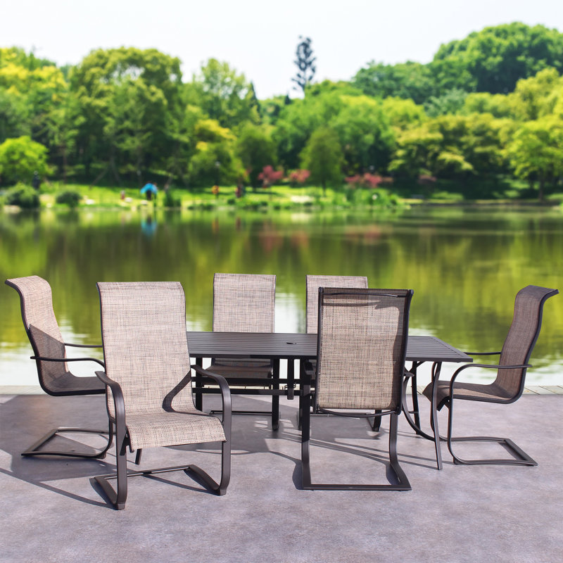 Ensemble de salle à manger rectangulaire en aluminium pour 6 personnes Alala, P 41,97 po x l 84,02 po x H 27,56 po