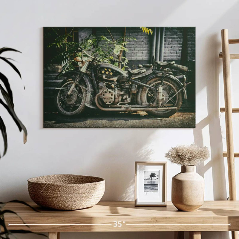 Moto Mehar cinq étoiles, H 16 po x l 24 po