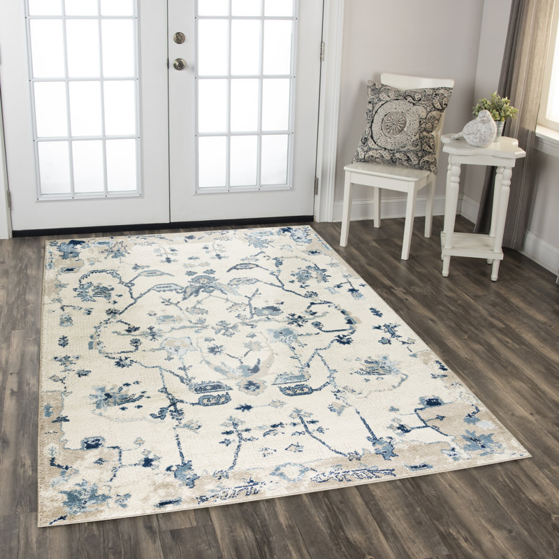 Tapis géométrique blanc / bleu / beige, Rectangle 5 pi 2 po x 7 pi 3 po