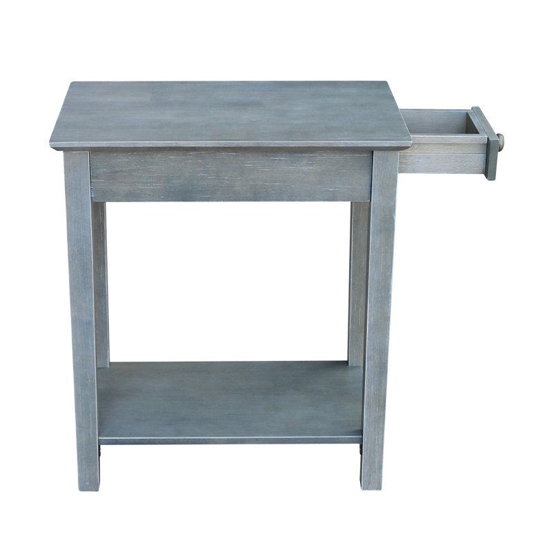 Table de bout en bois massif avec rangement Sunbury, Gris bruyère antique délavé