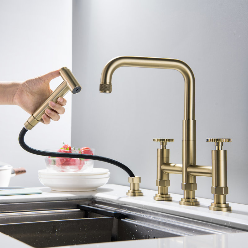 Robinet de cuisine escamotable à poignée double avec douchette latérale, Or brossé