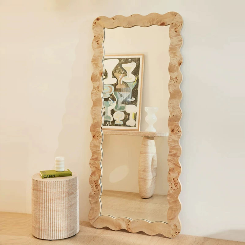 Miroirs pleine grandeur en bois manufacturé de forme libre, H 66,93 po x l 27,56 po