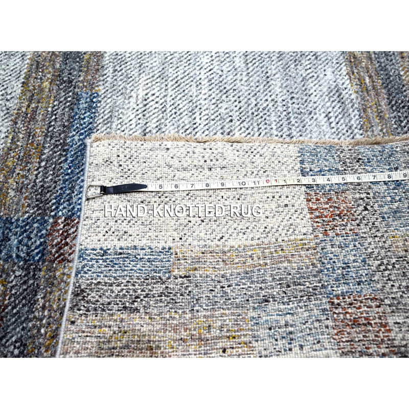 9'x12'1" White Modern Geometric Plaid Design Pure Wool Hand Knotted Rug 40B99B1A20604FA78210BAAEE1BE755B