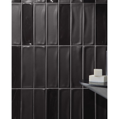 Connoisseur Noir 3x10 Glossy