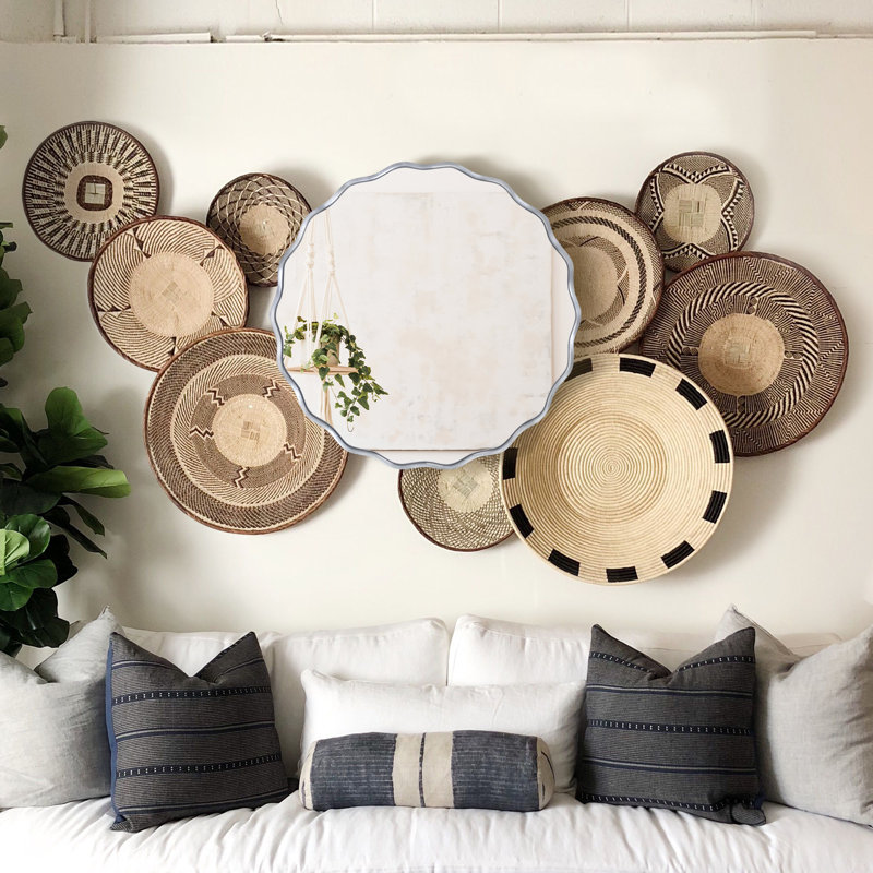 Round Metal Frame Wall Mirror, Sliver, 31.5" x 31.5"
