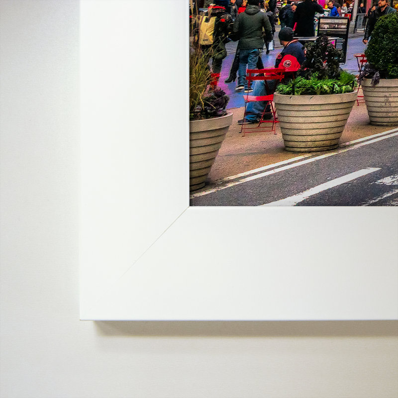 «NYC», reproduction de photo encadrée, H 21,5 po x l 27,5 po x P 0,75 po, Cadre blanc