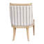 Chaise rembourrée avec garniture cloutée